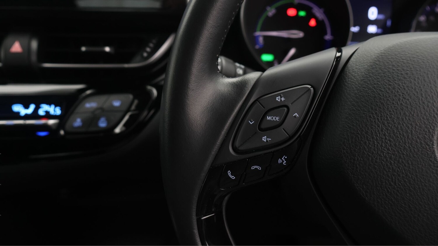 Used Toyota C-HR 2022 for sale - 77201114: Photo 24