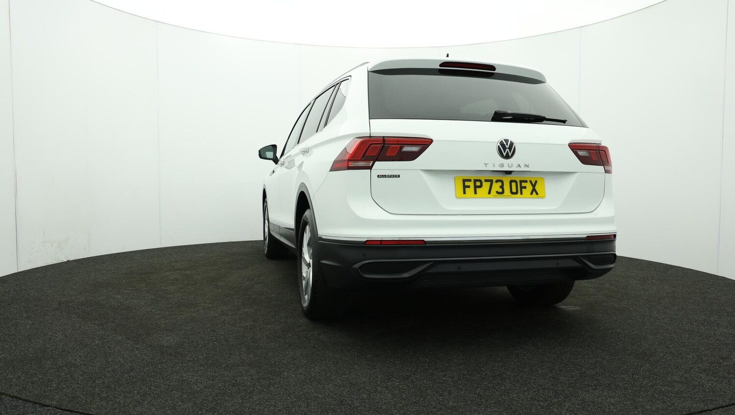 Used Volkswagen Tiguan Allspace 2023 for sale - 76167119: Photo 35
