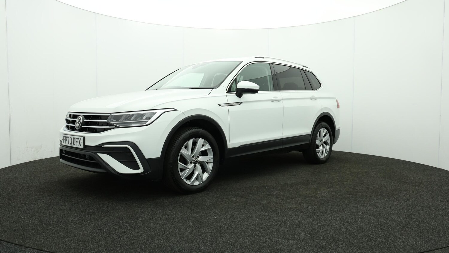 Used Volkswagen Tiguan Allspace 2023 for sale - 76167119: Photo 64