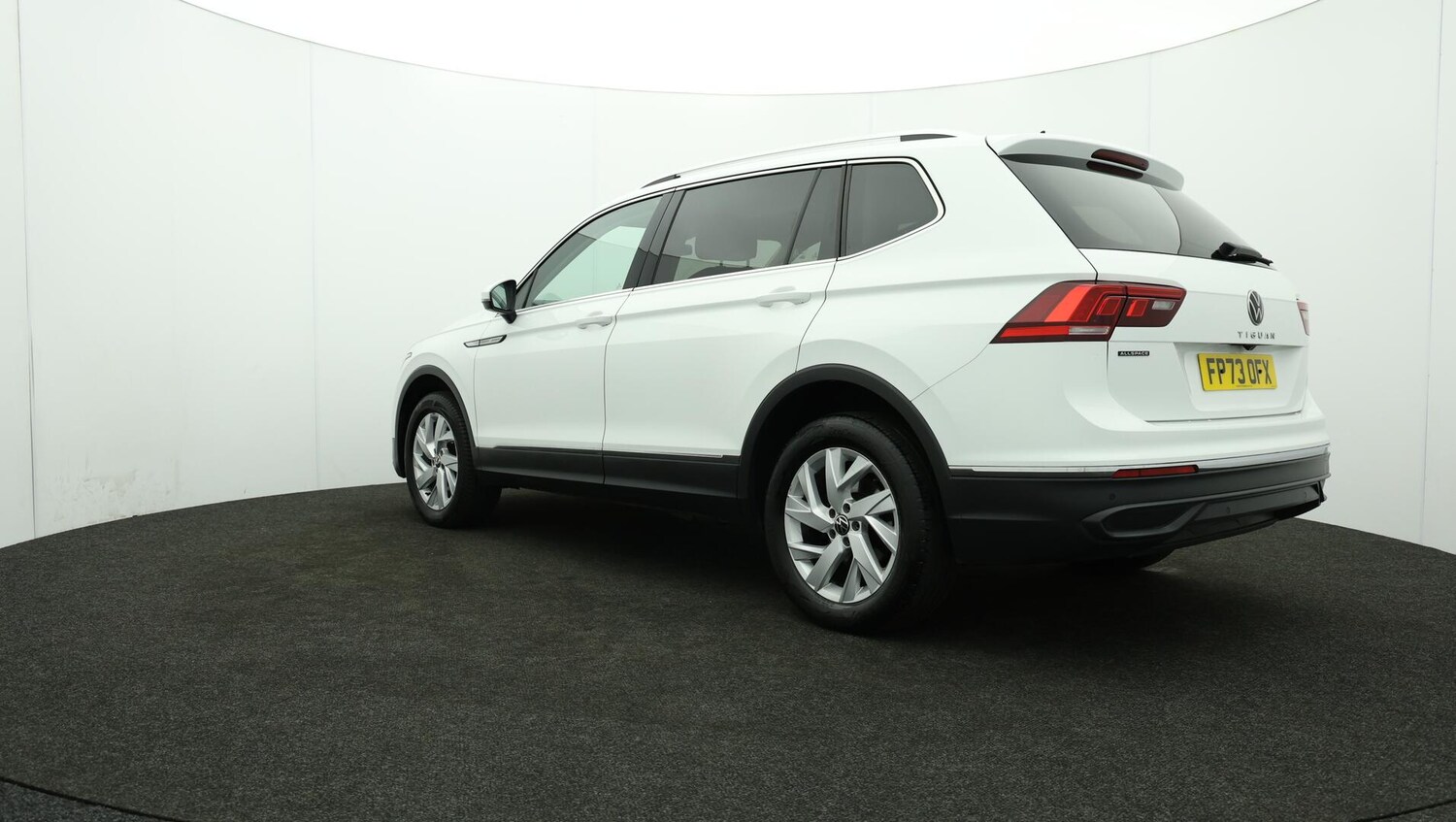 Used Volkswagen Tiguan Allspace 2023 for sale - 76167119: Photo 80