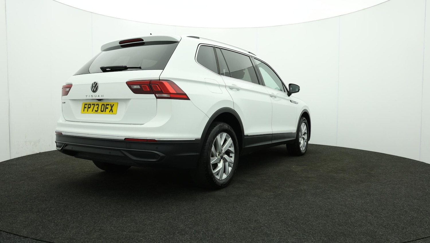Used Volkswagen Tiguan Allspace 2023 for sale - 76167119: Photo 85