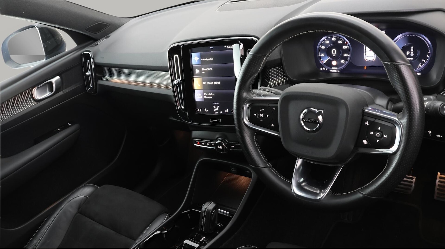 Used Volvo XC40 2021 for sale - 76620048: Photo 10