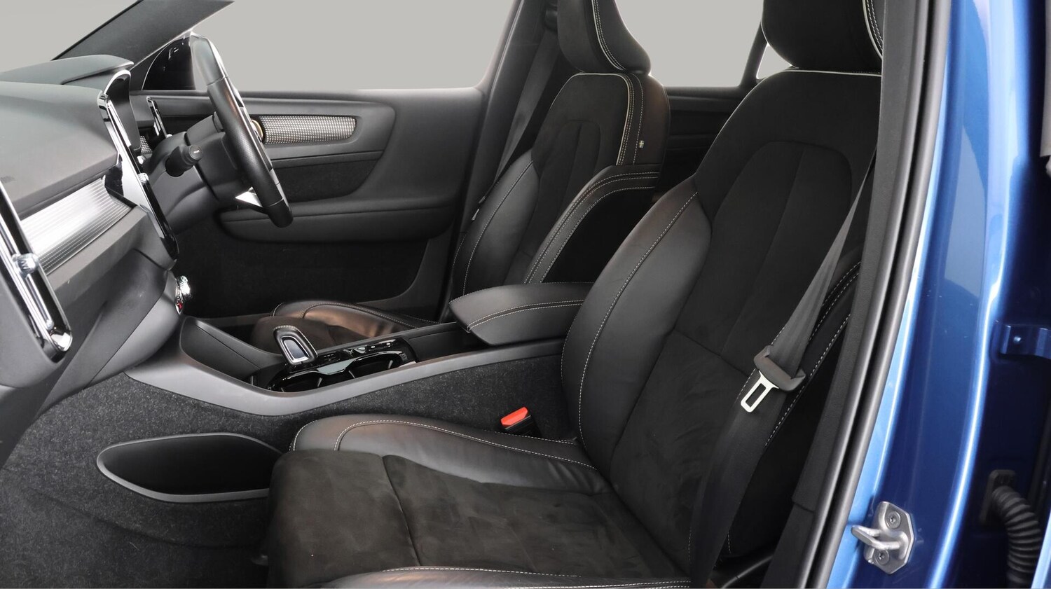 Used Volvo XC40 2021 for sale - 76620048: Photo 15