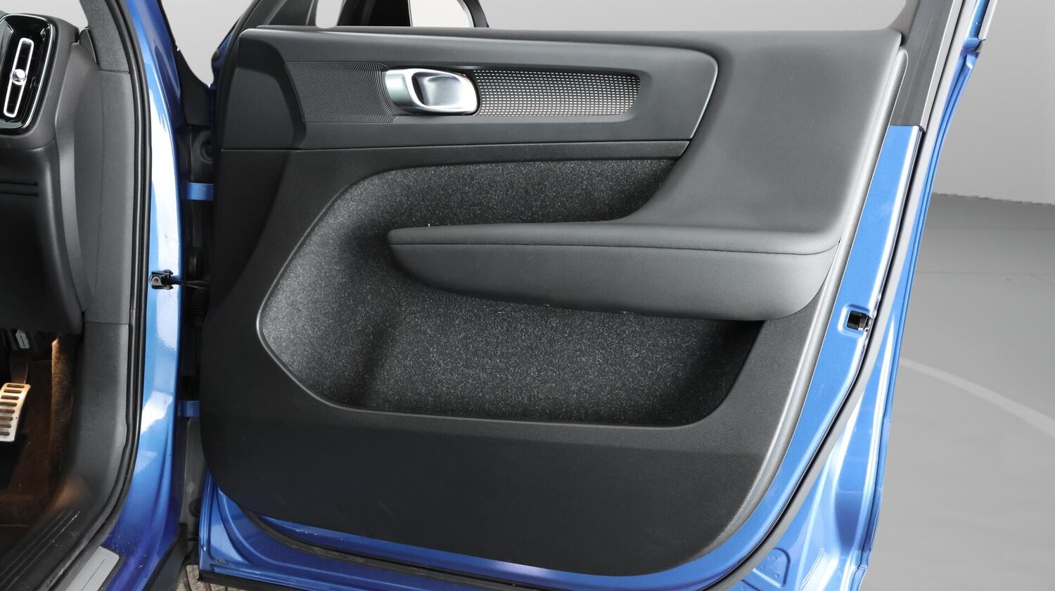 Used Volvo XC40 2021 for sale - 76620048: Photo 16