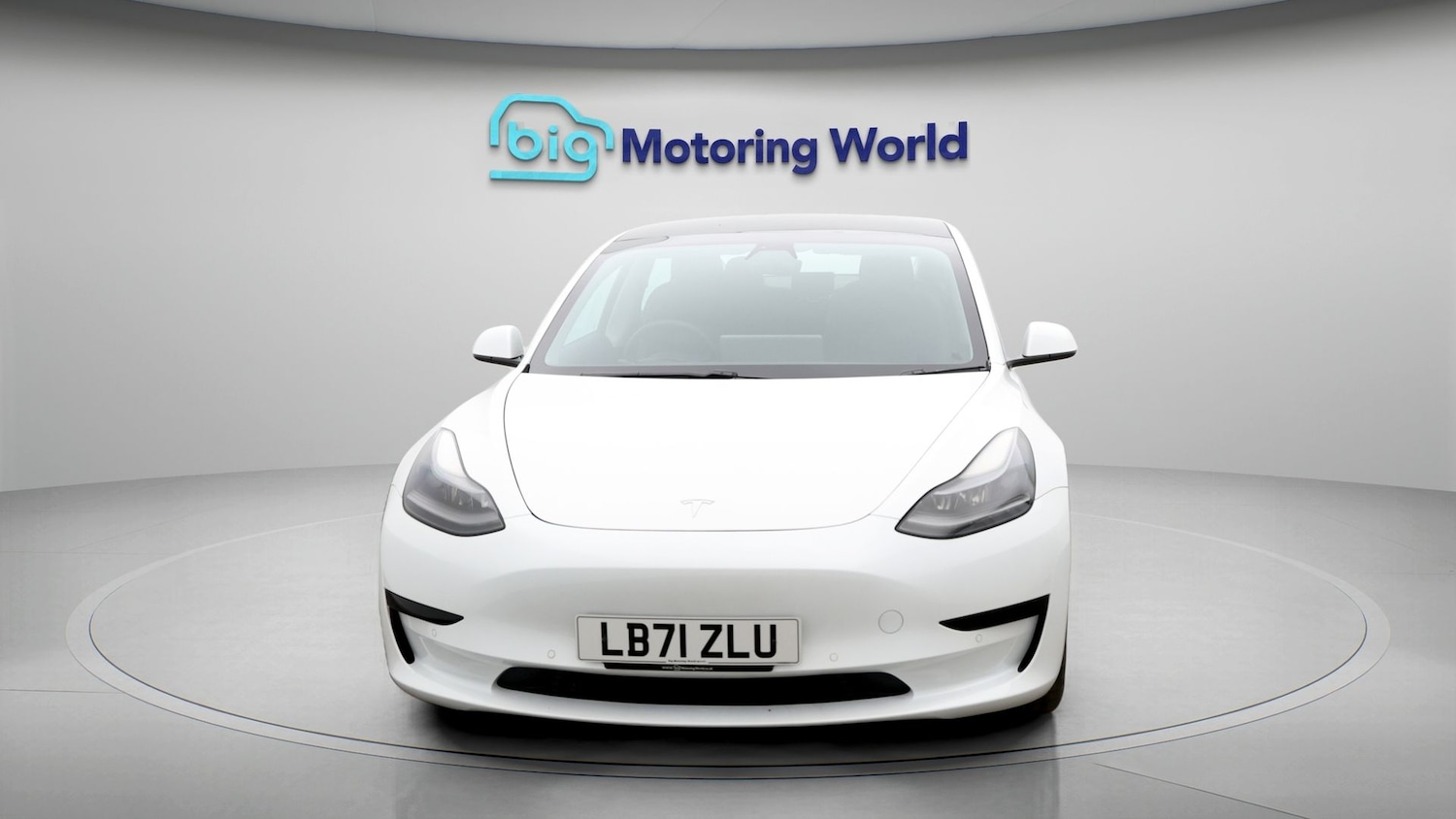 Used Tesla Model 3 2021 for sale - 77461913: Photo 2