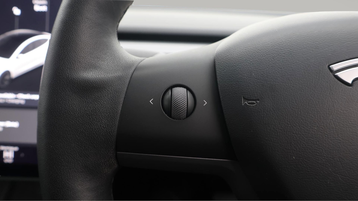 Used Tesla Model 3 2021 for sale - 77461913: Photo 24