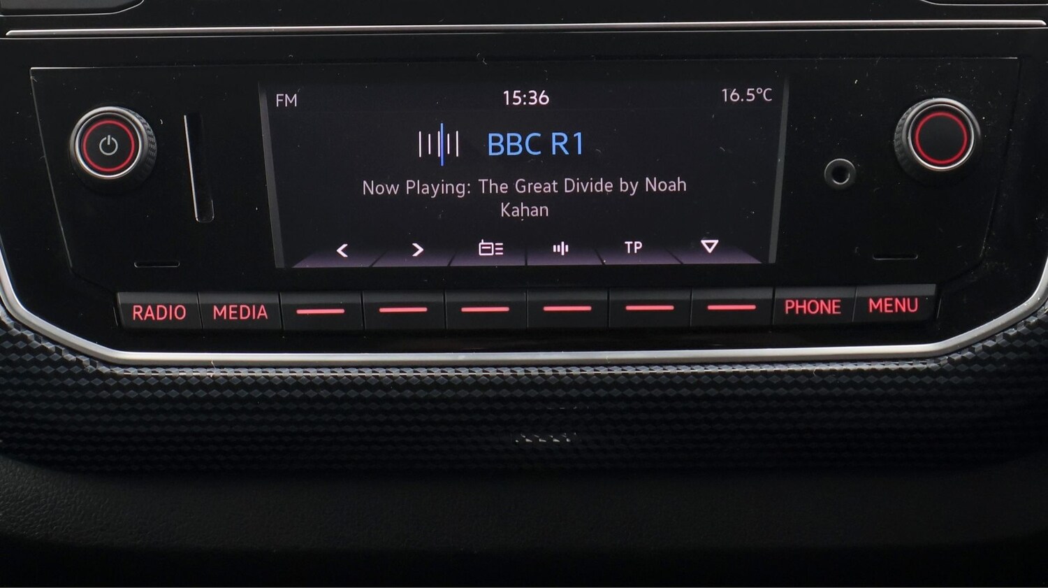 Used Volkswagen up! 2022 for sale - 77650120: Photo 11