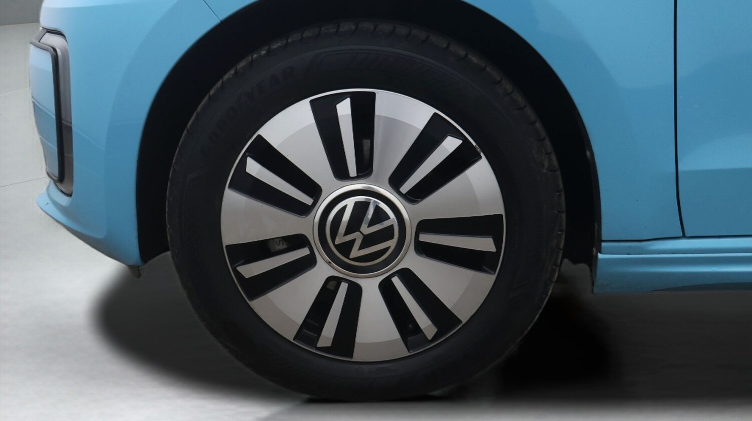 Used Volkswagen up! 2022 for sale - 77650120: Photo 18