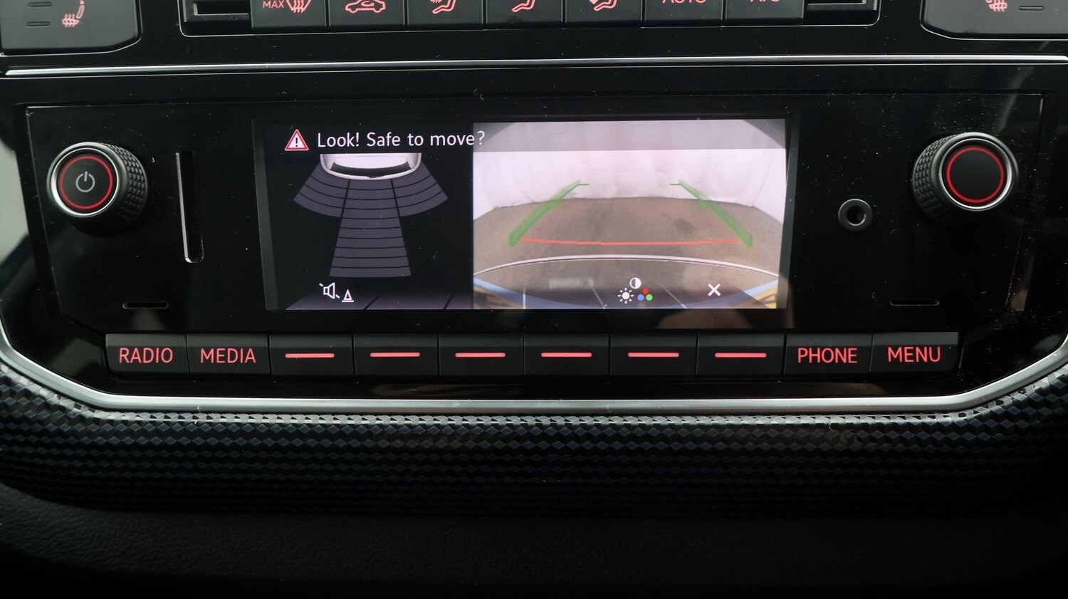 Used Volkswagen up! 2022 for sale - 77650120: Photo 24