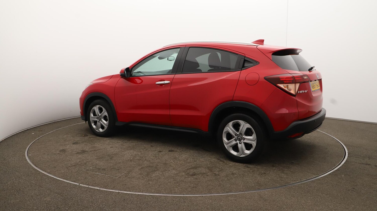Used Honda HR-V 2017 for sale - 76059574: Photo 37