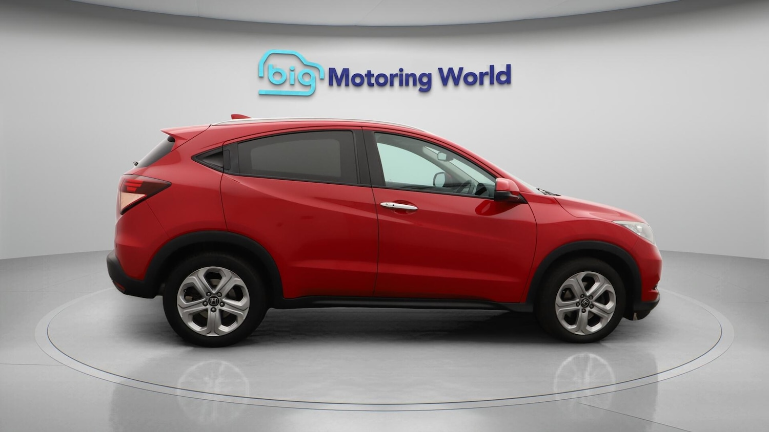 Used Honda HR-V 2017 for sale - 76059574: Photo 8