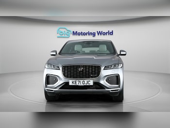Used Jaguar F-Pace 2021 for sale - 76521699: Photo
