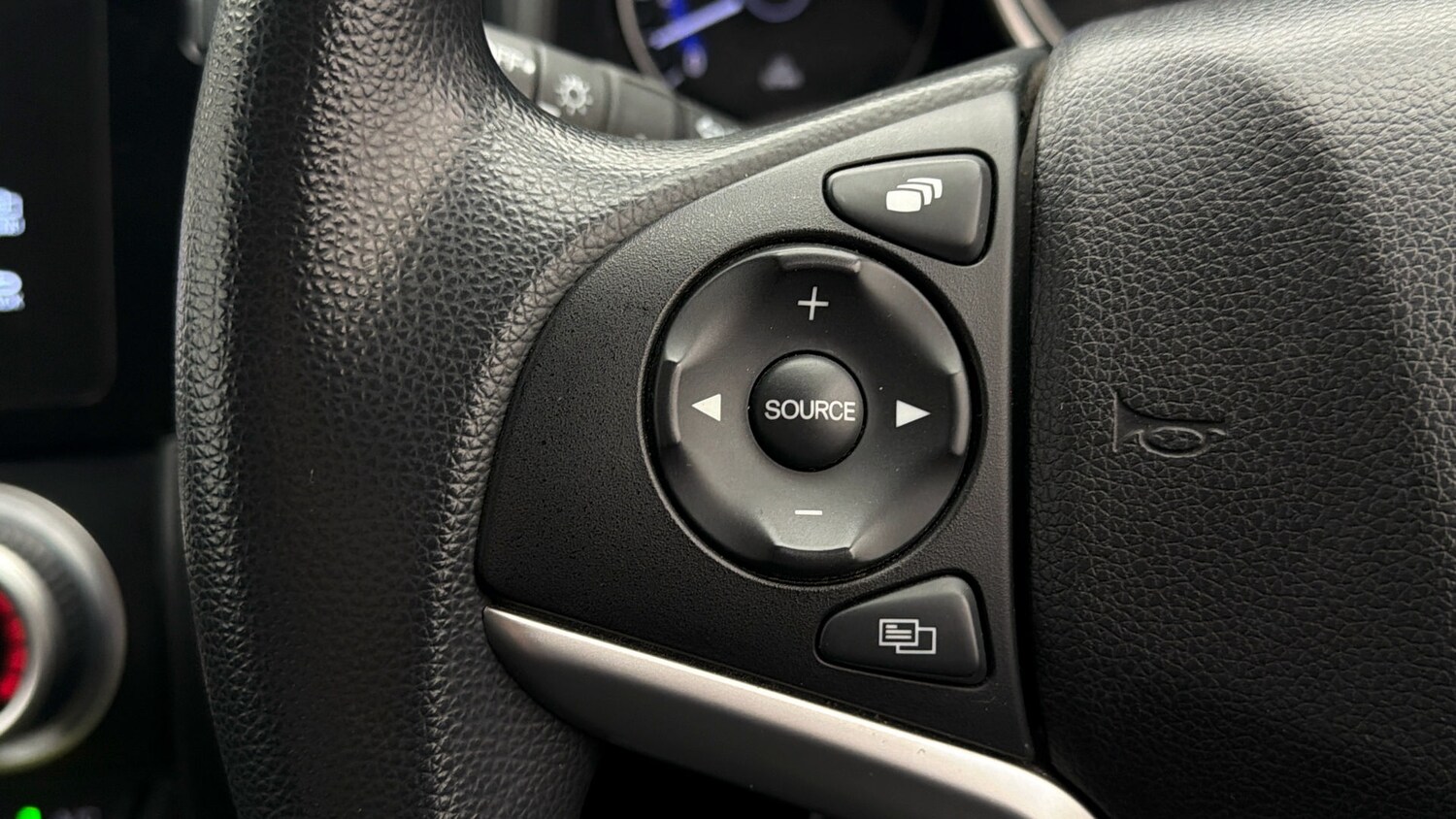 Used Honda Jazz 2018 for sale - 78004188: Photo 23