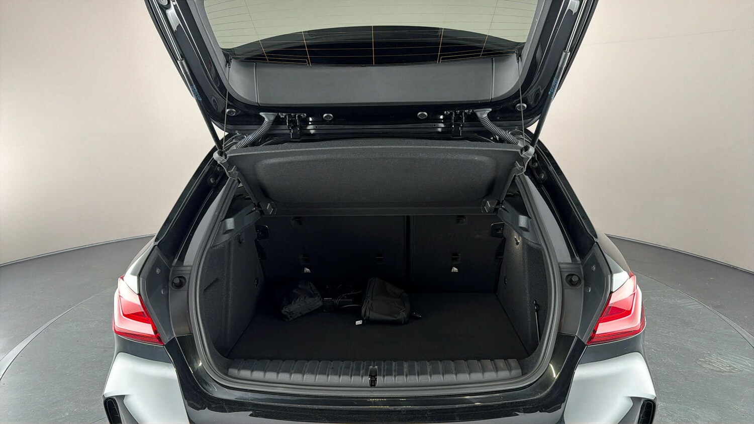 Used BMW 1 Series 2022 for sale - 77747619: Photo 17