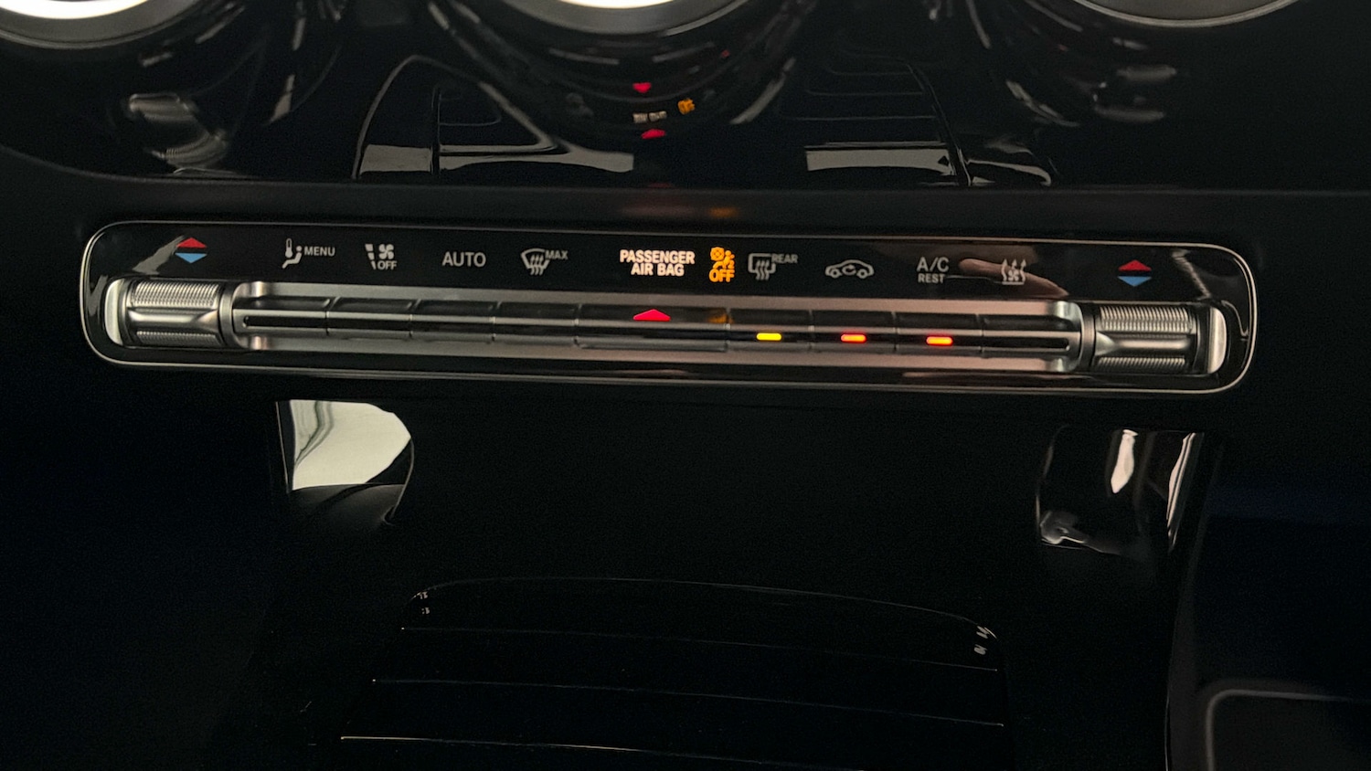 Used Mercedes-Benz A-Class 2022 for sale - 78162088: Photo 11