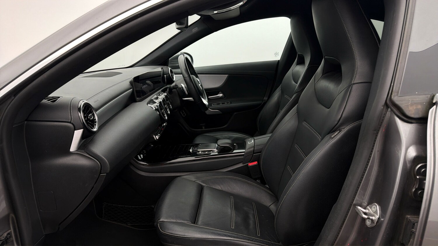 Used Mercedes-Benz CLA 2020 for sale - 77931118: Photo 13