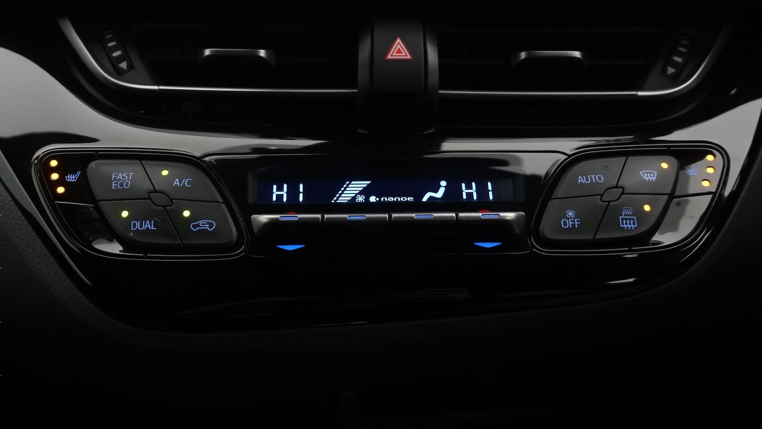 Used Toyota C-HR for sale - 77474586: Photo 12