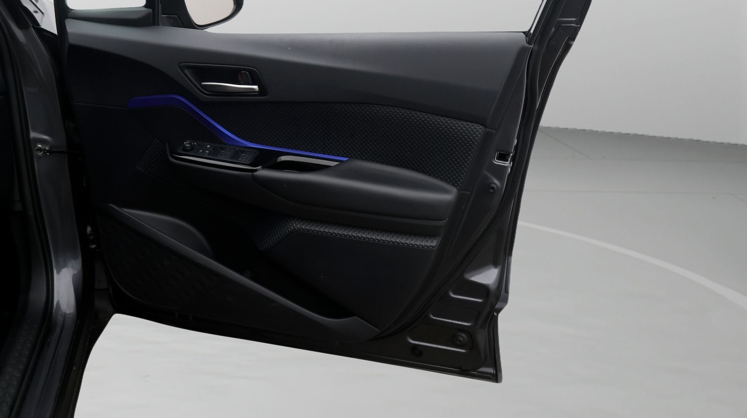 Used Toyota C-HR for sale - 77474586: Photo 15