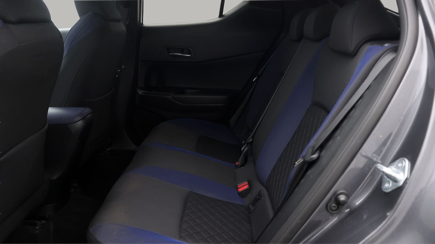 Used Toyota C-HR for sale - 77474586: Photo 16