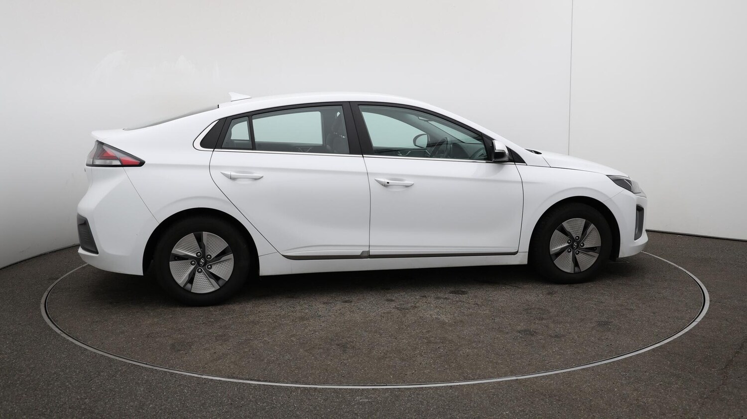 Used Hyundai IONIQ 2022 for sale - 76138111: Photo 48