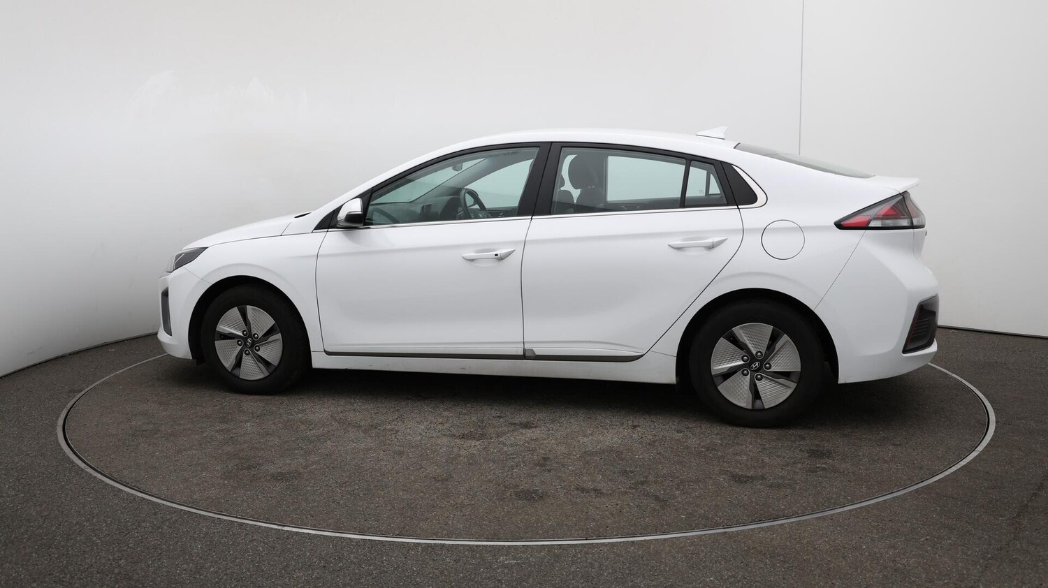 Used Hyundai IONIQ 2022 for sale - 76138111: Photo 56