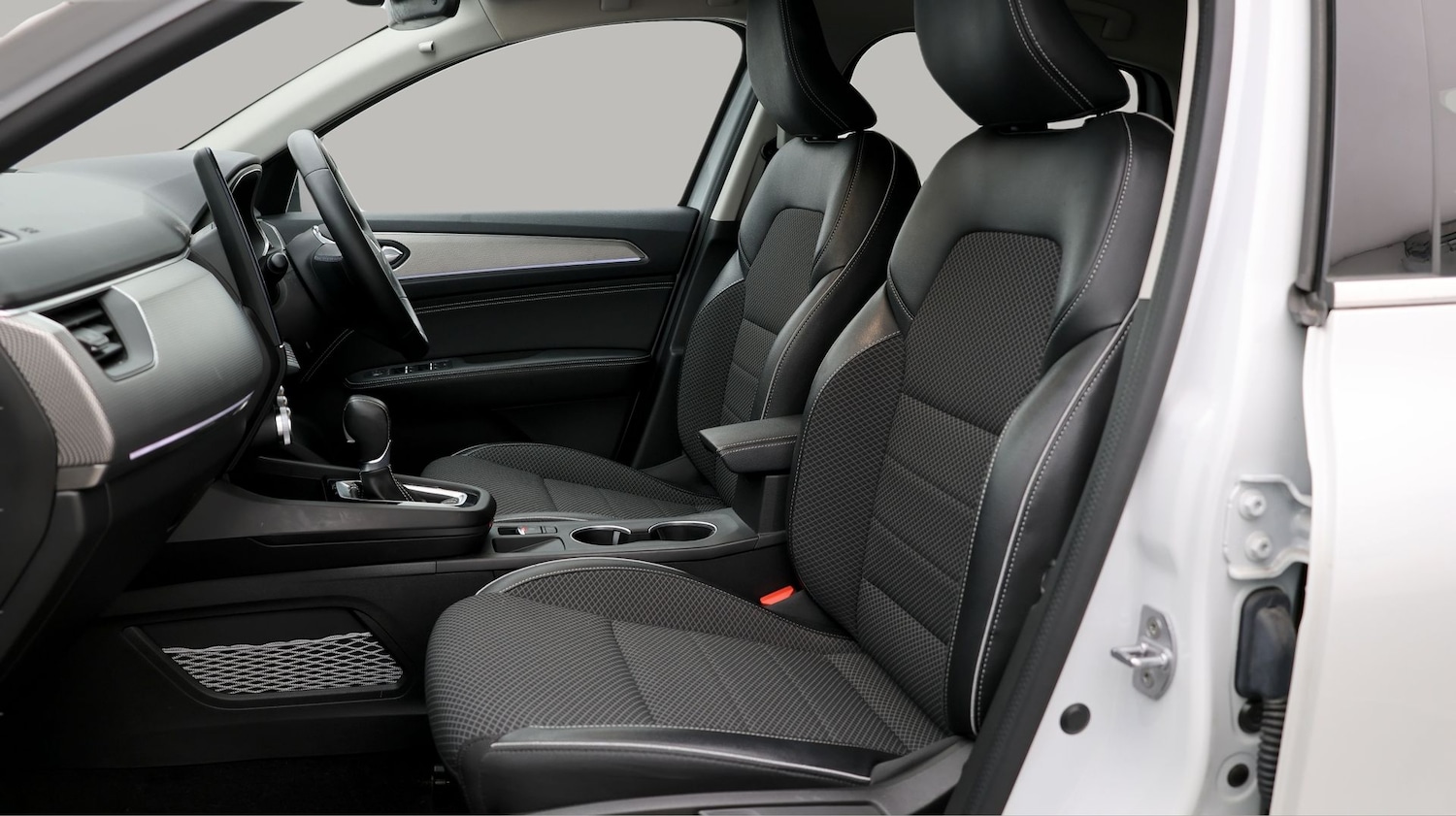 Used Renault Arkana 2023 for sale - 77201118: Photo 14