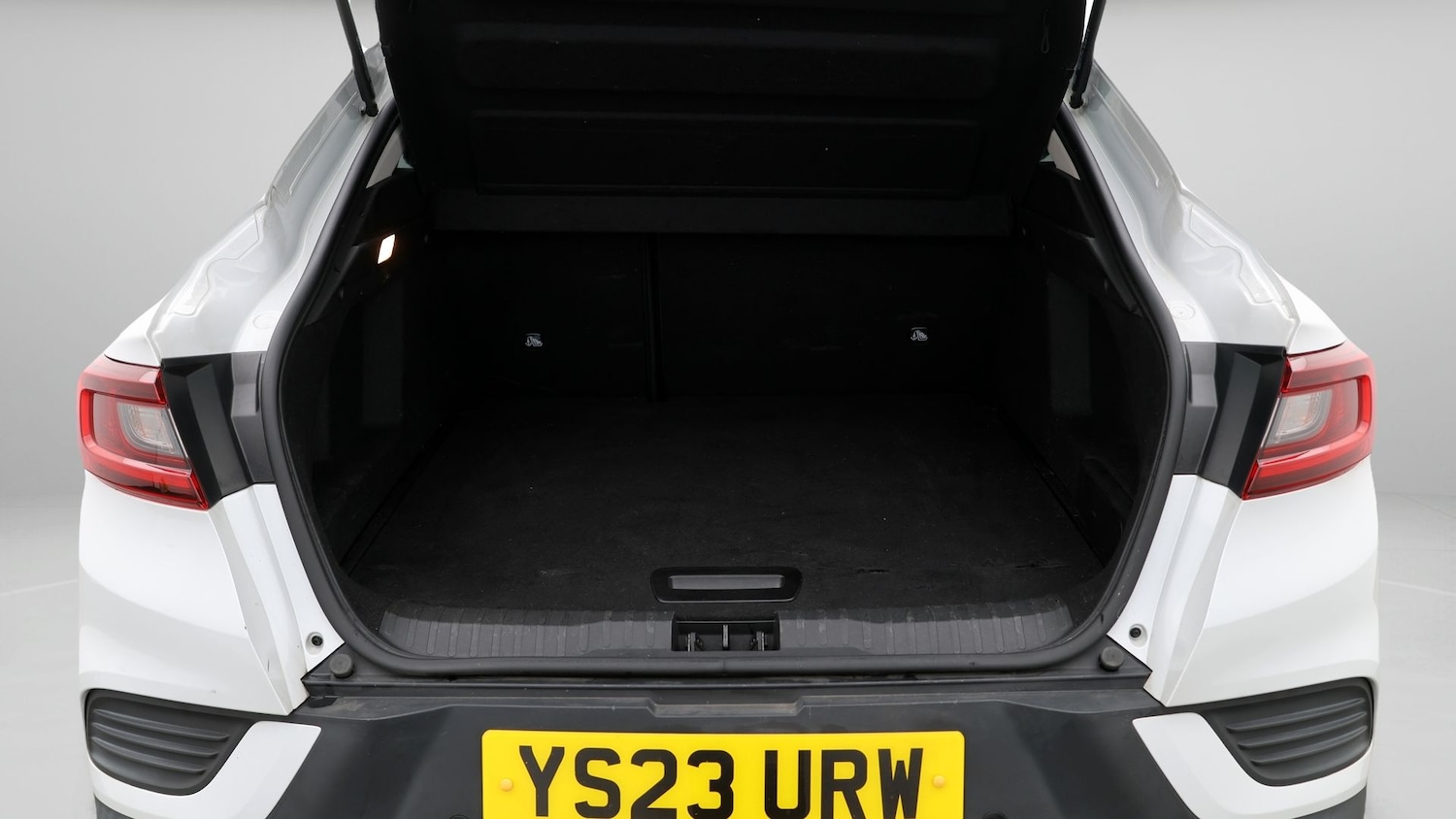 Used Renault Arkana 2023 for sale - 77201118: Photo 17