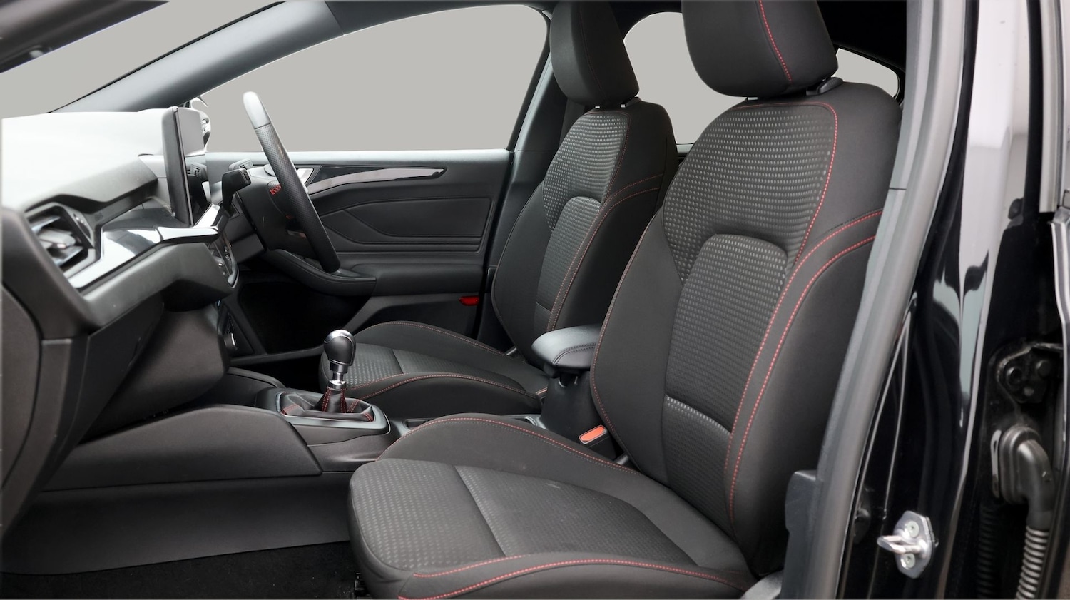 Used Ford Focus 2023 for sale - 77878789: Photo 14