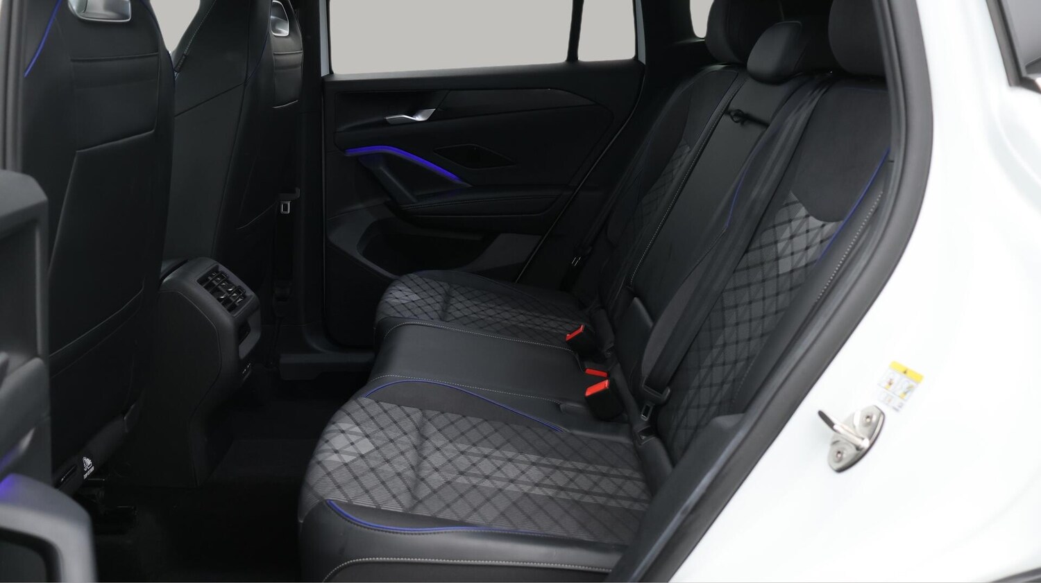 Used Volkswagen Tiguan 2024 for sale - 76472628: Photo 17