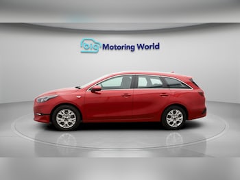 Used Kia Ceed 2024 for sale - 77878796: Photo