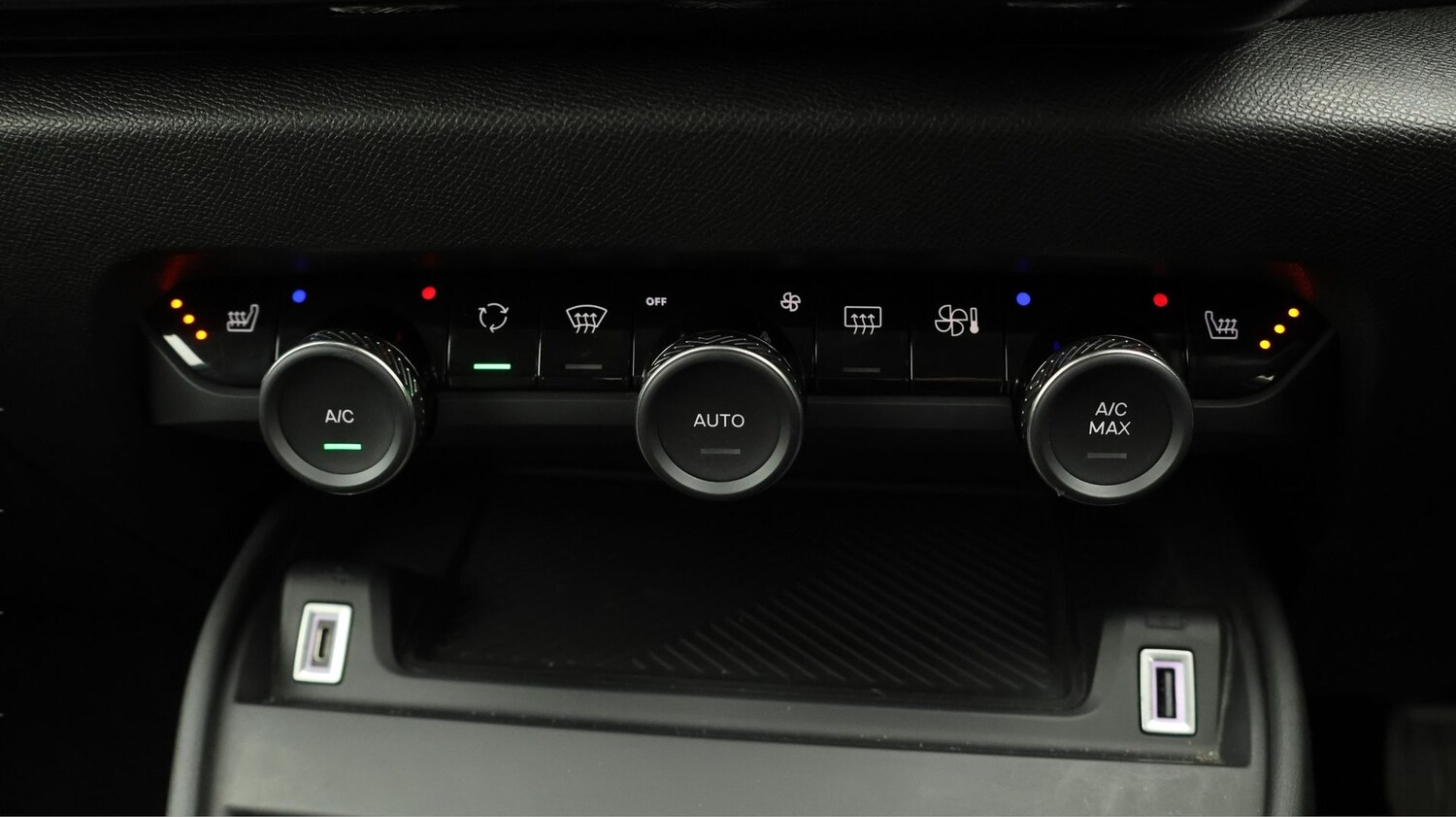 Used Citroen C4 2022 for sale - 77192878: Photo 12