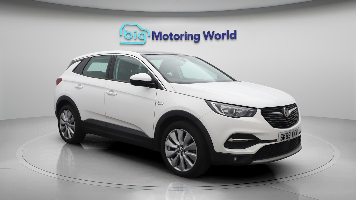 Used Vauxhall Grandland X 2019 for sale - 76388136: Photo 1