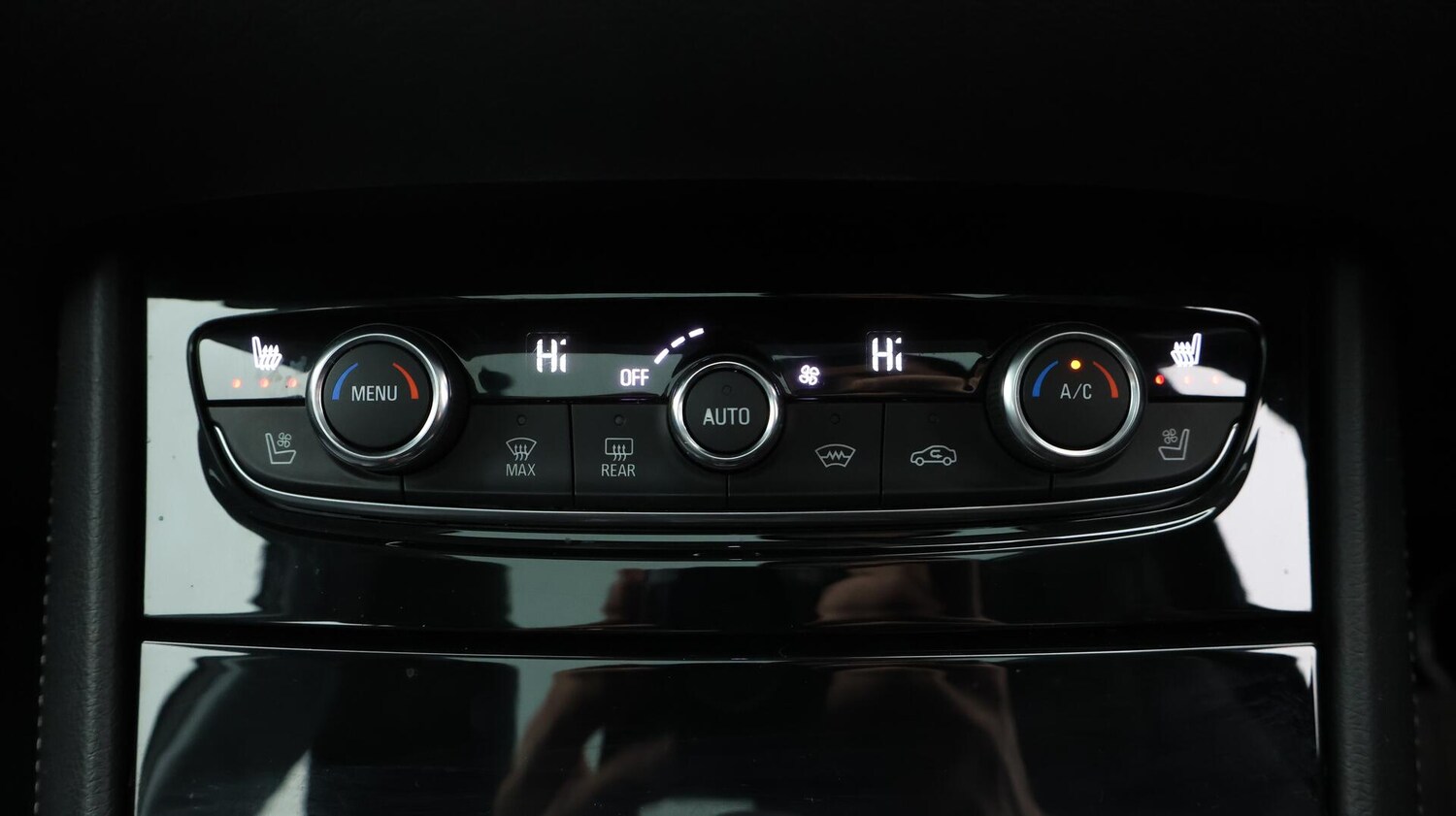 Used Vauxhall Grandland X 2019 for sale - 76388136: Photo 13