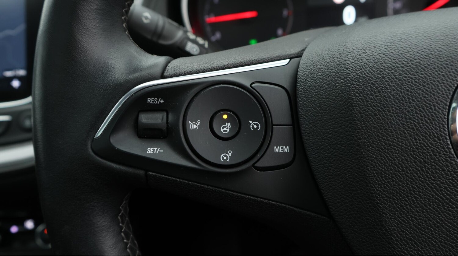 Used Vauxhall Grandland X 2019 for sale - 76388136: Photo 24