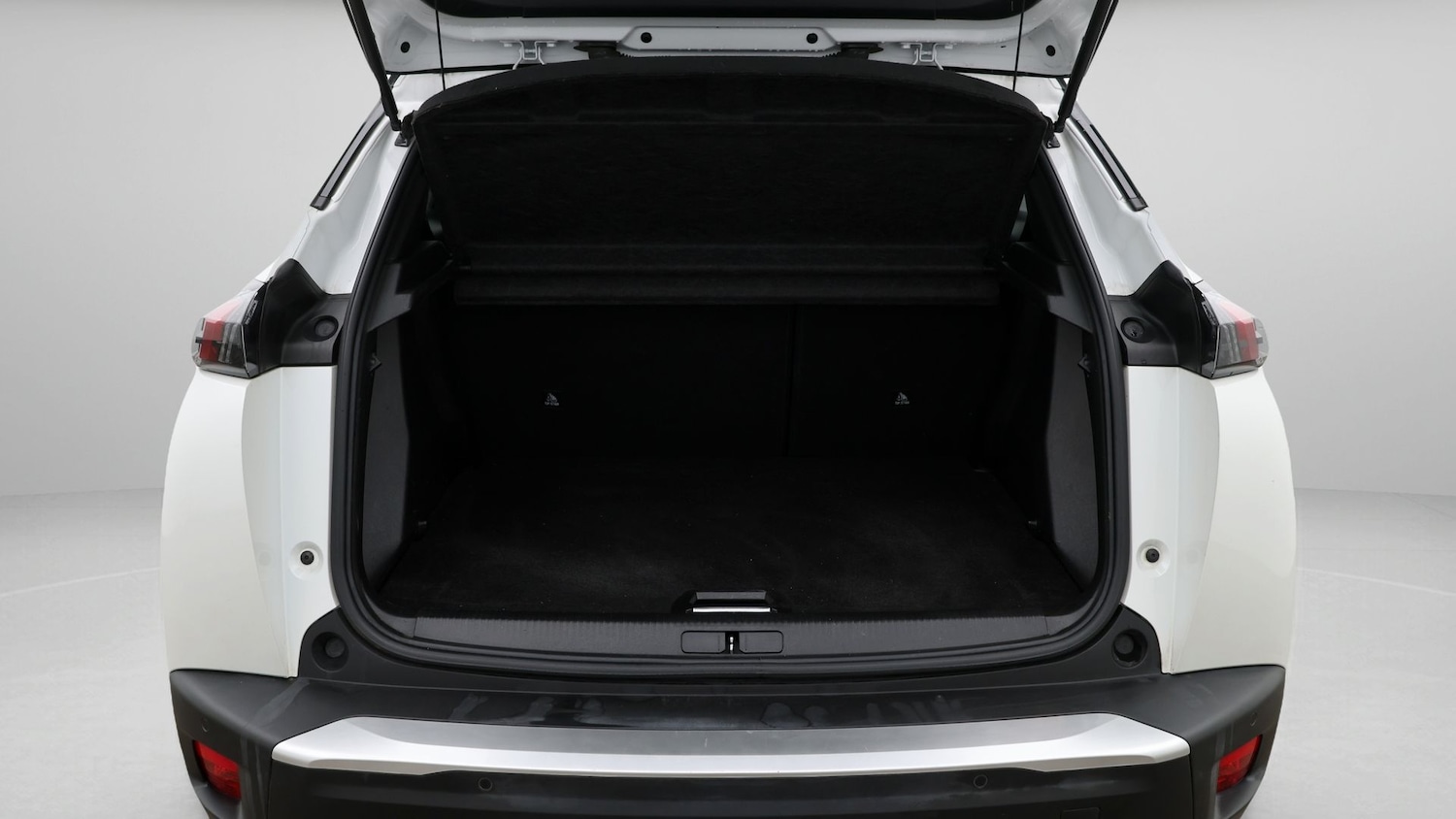 Used Peugeot 2008 2021 for sale - 77270752: Photo 17