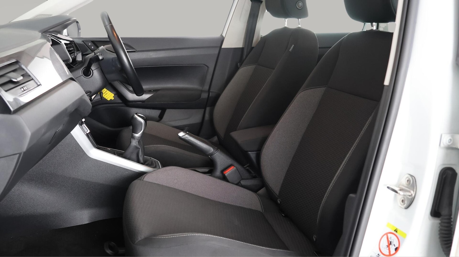 Used Volkswagen Polo 2021 for sale - 76306265: Photo 14