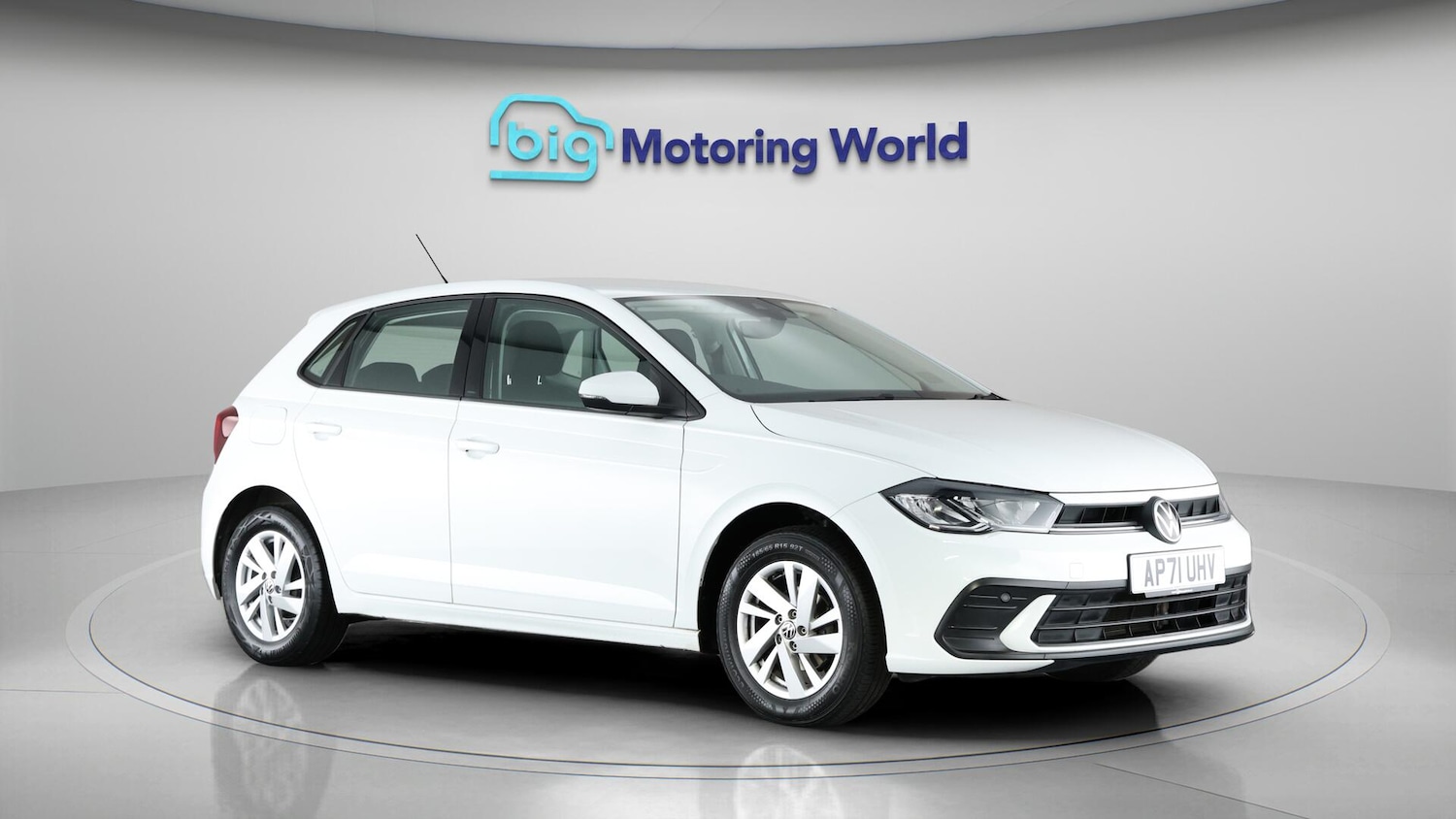 Used Volkswagen Polo 2021 for sale - 76306265: Photo 2