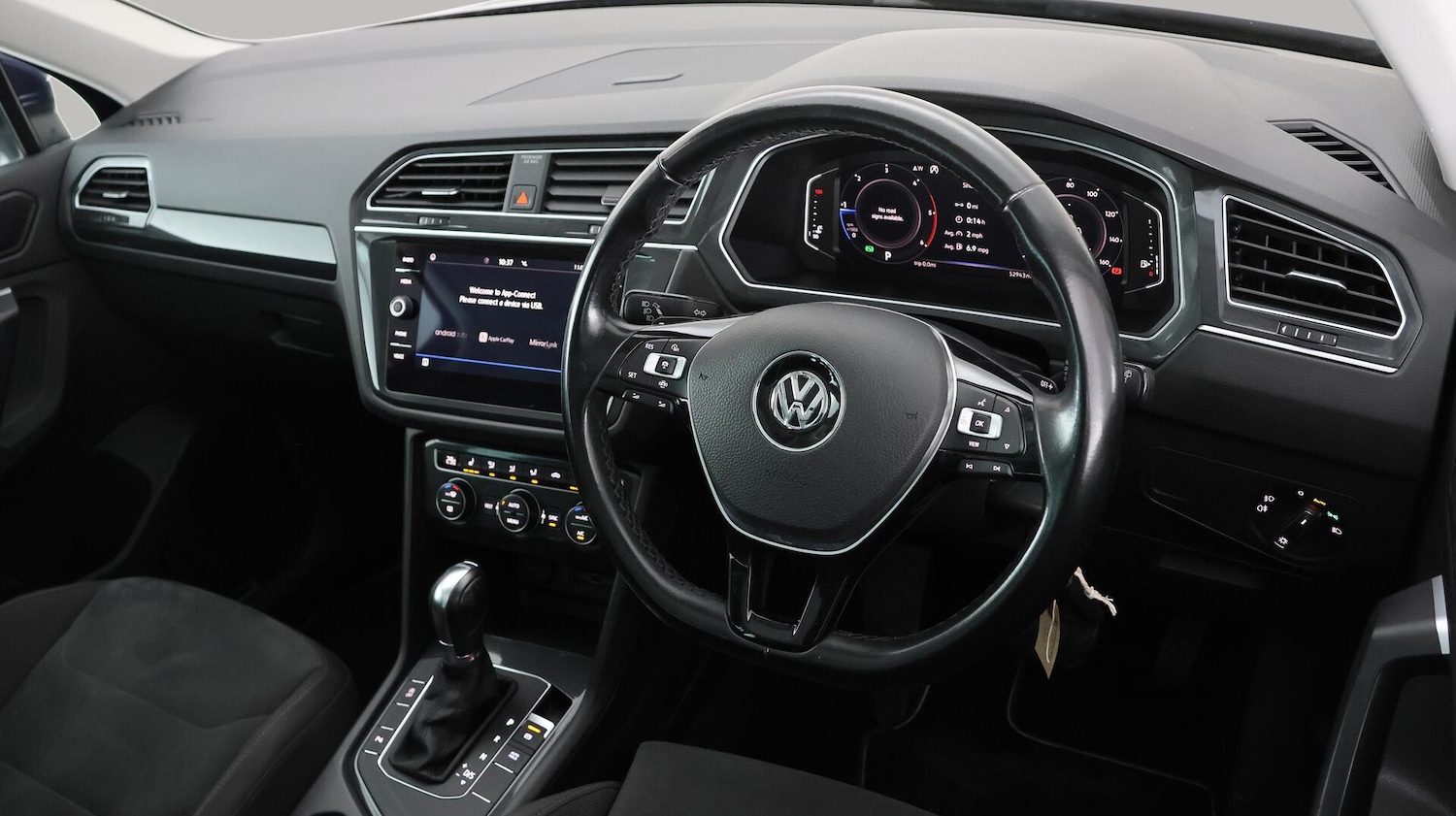 Used Volkswagen Tiguan 2019 for sale - 76381046: Photo 9