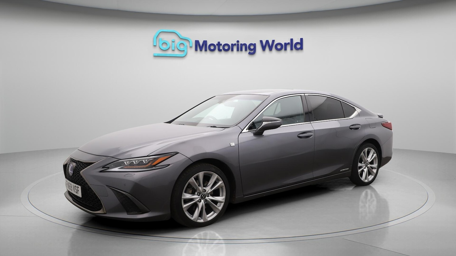 Used Lexus ES 2019 for sale - 76498654: Photo 3