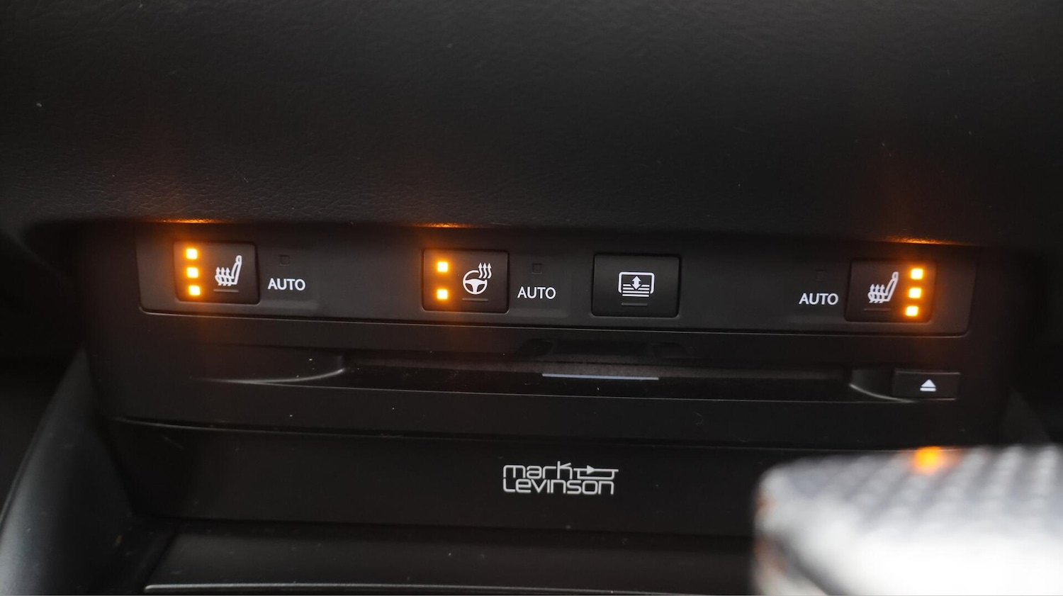 Used Lexus ES 2019 for sale - 76498654: Photo 30