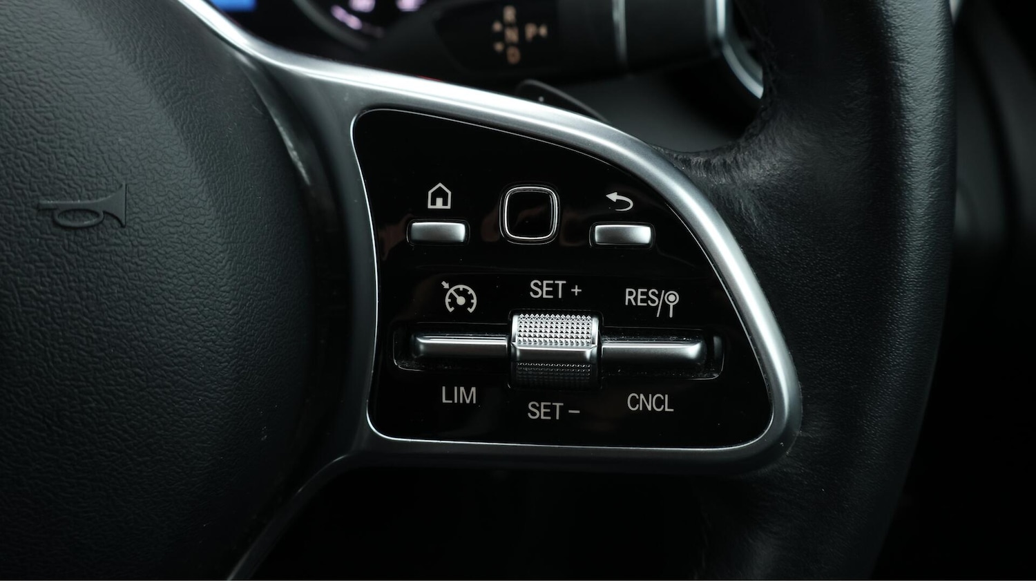 Used Mercedes-Benz GLC 2020 for sale - 76031592: Photo 25