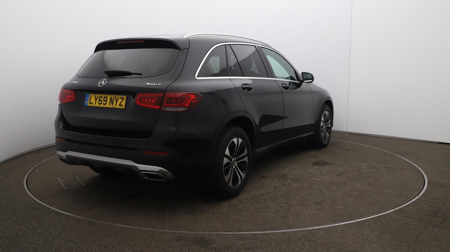 Used Mercedes-Benz GLC 2020 for sale - 76031592: Photo 56