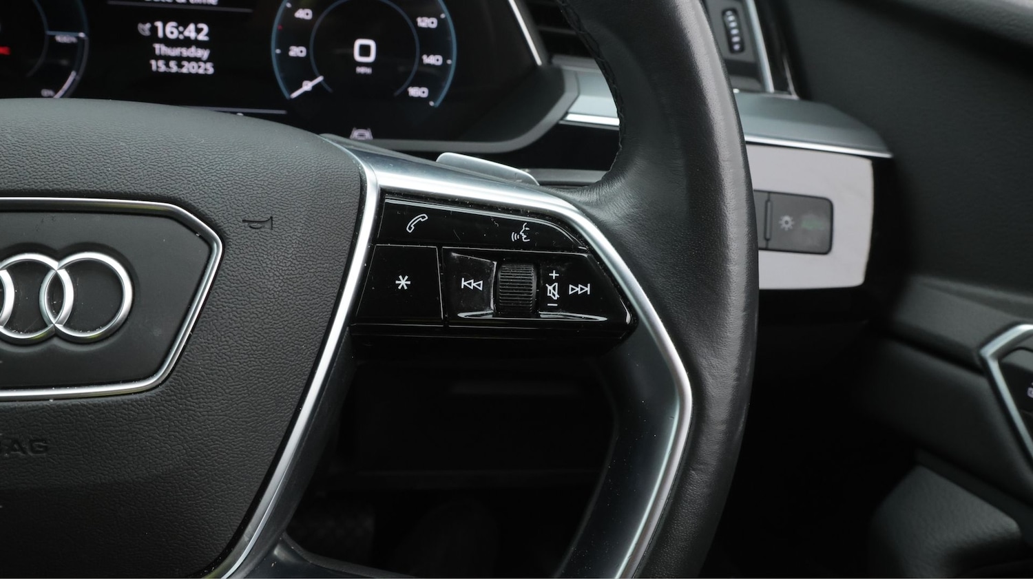 Used Audi e-tron for sale - 77181665: Photo 25