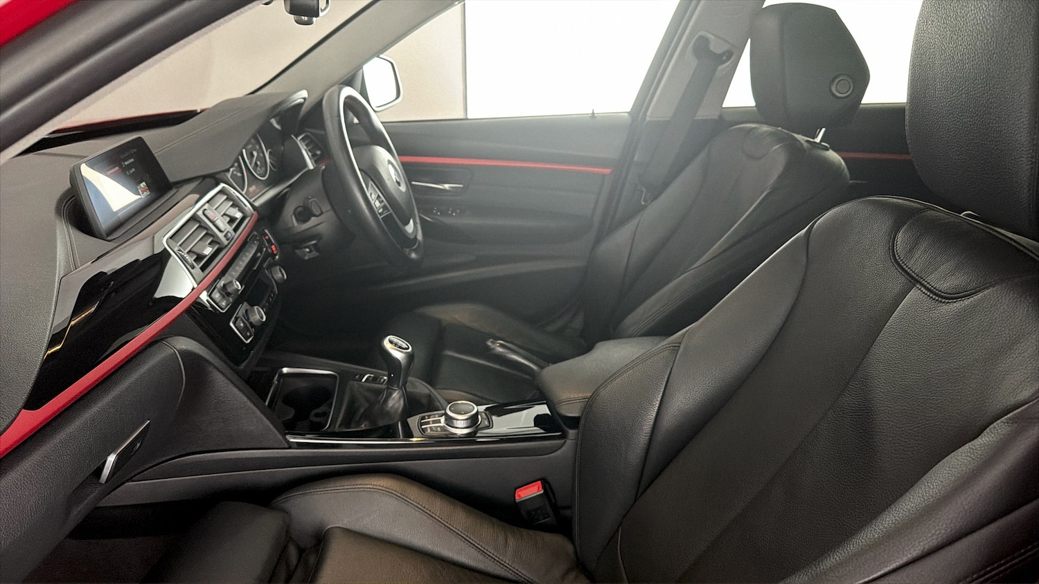 Used BMW 3 Series 2018 for sale - 77873402: Photo 13