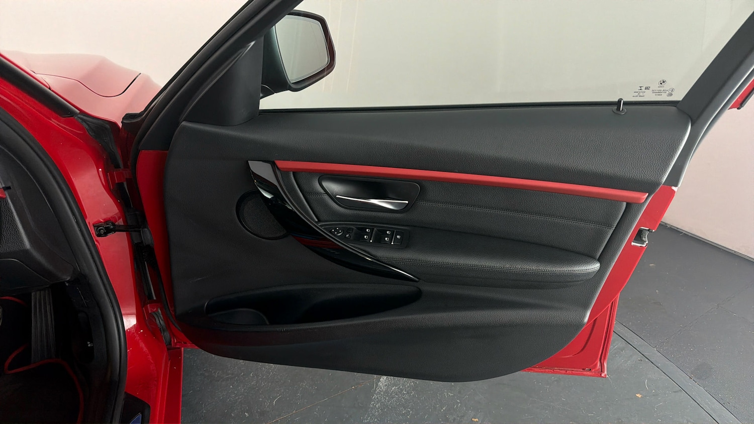 Used BMW 3 Series 2018 for sale - 77873402: Photo 14