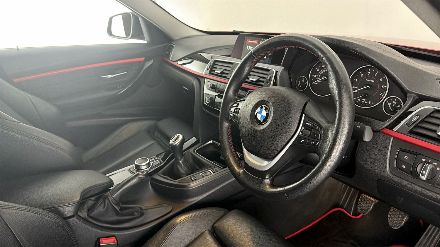 Used BMW 3 Series 2018 for sale - 77873402: Photo 9