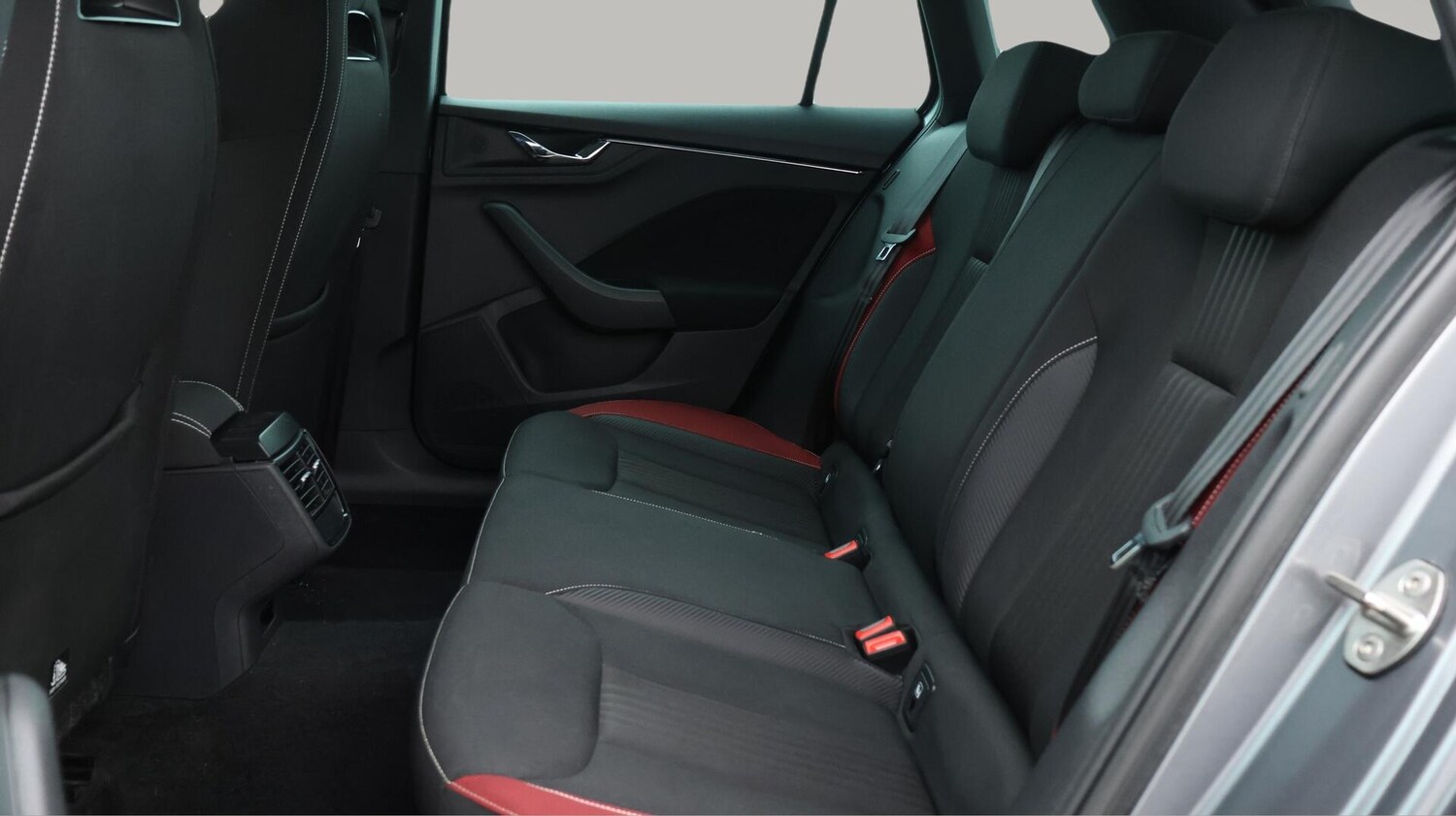 Used Skoda Kamiq 2022 for sale - 76370439: Photo 17