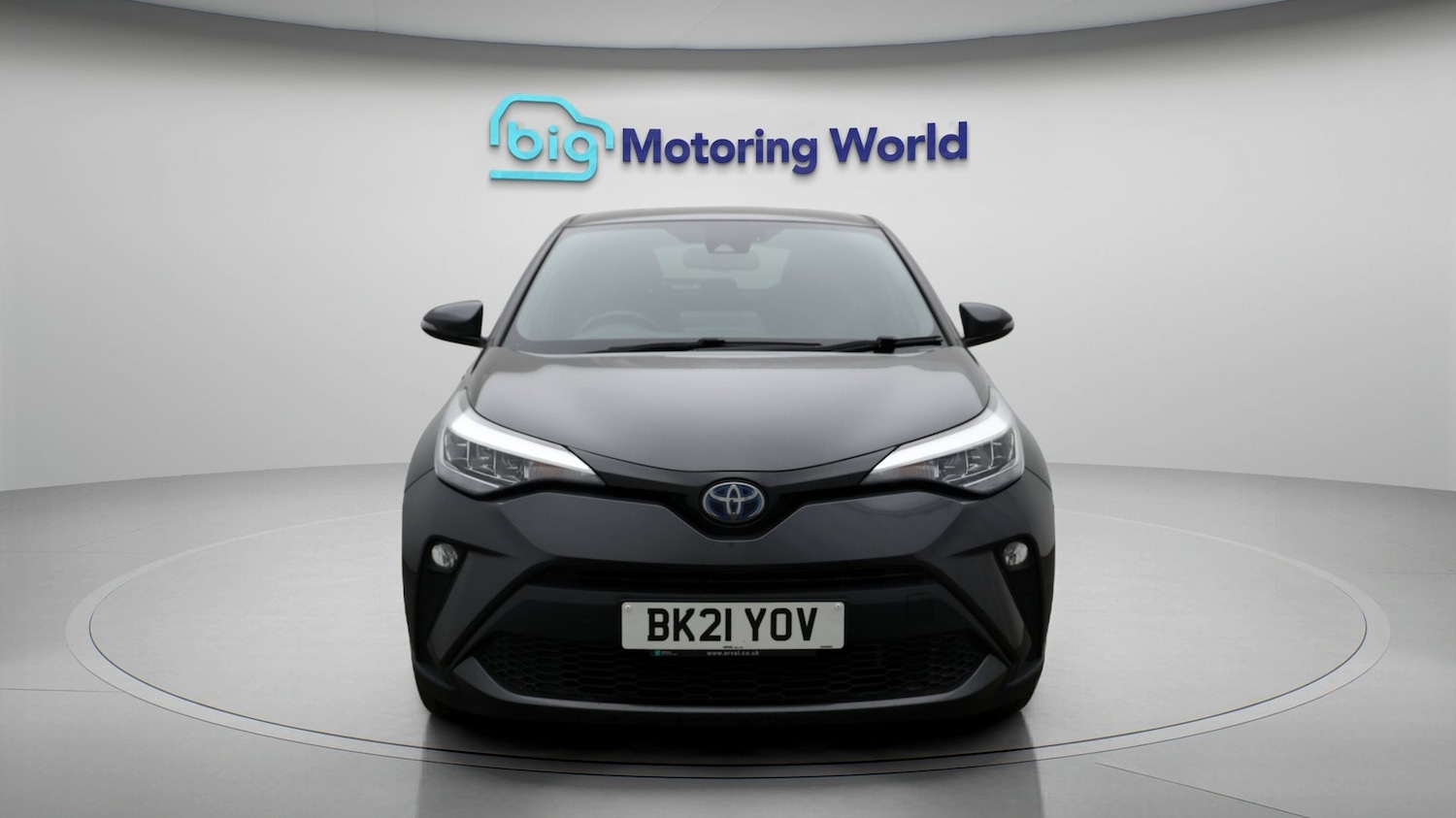 Used Toyota C-HR for sale - 77208141: Photo 2