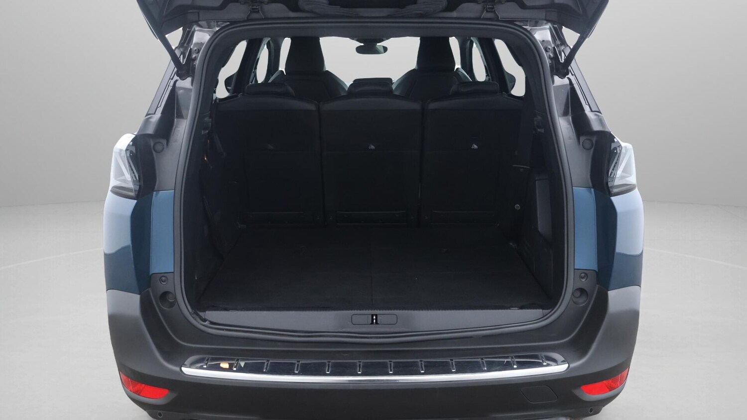 Used Peugeot 5008 2024 for sale - 76522409: Photo 17