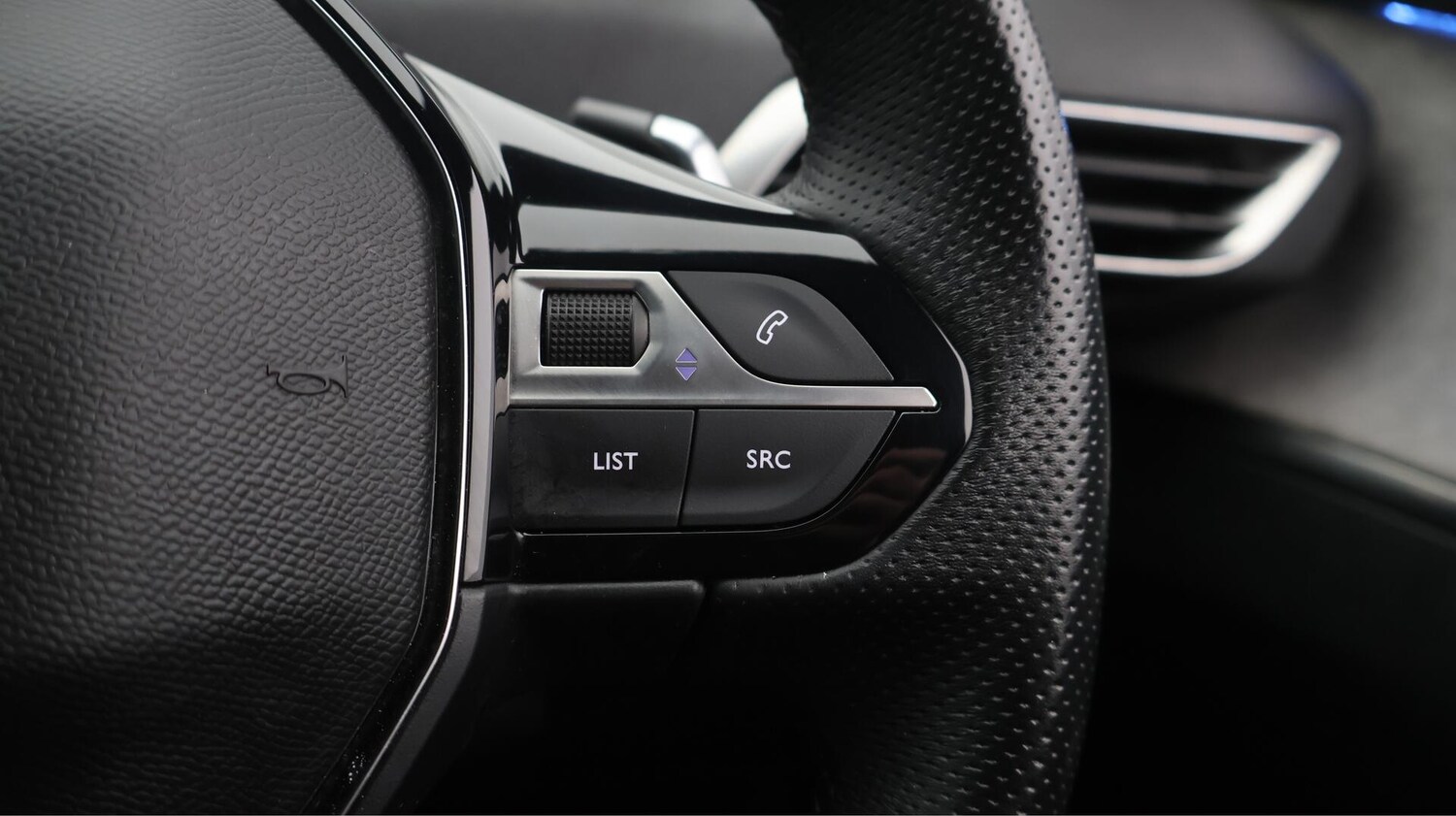 Used Peugeot 5008 2024 for sale - 76522409: Photo 28